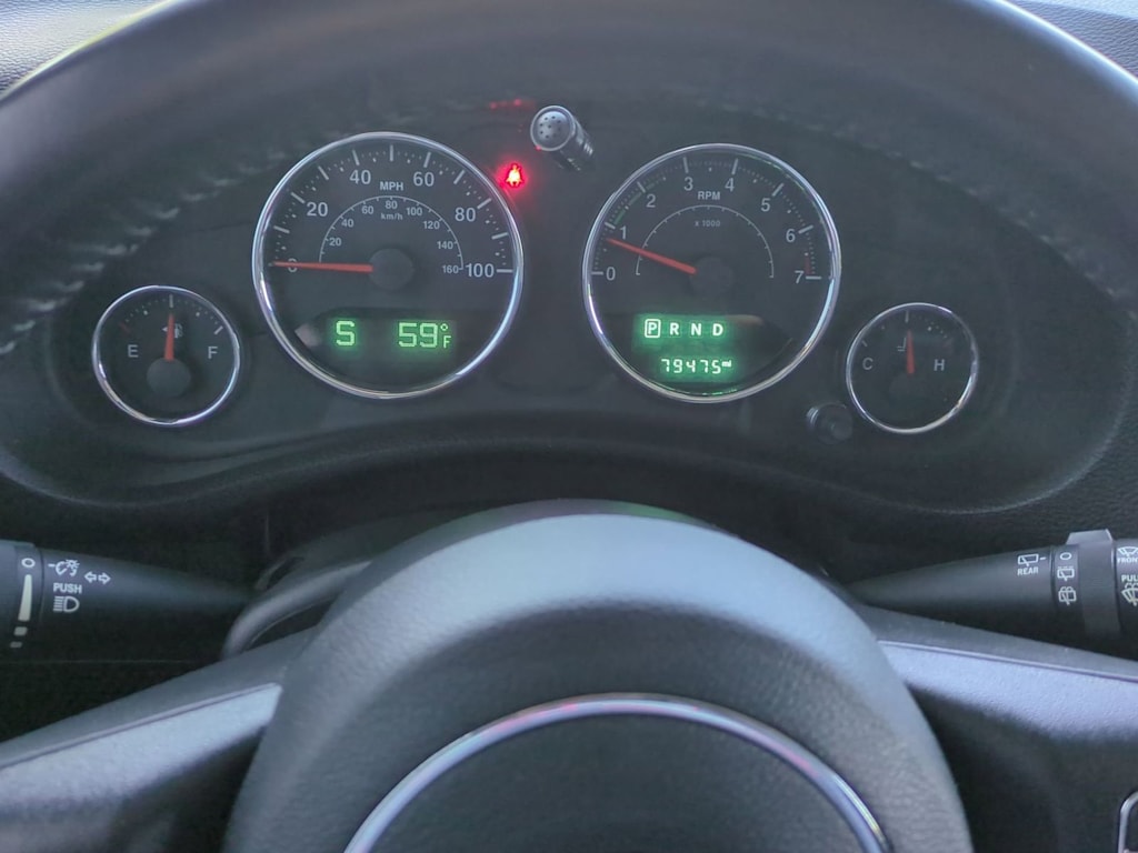 Thumbnail: 2017 Jeep Wrangler - 15