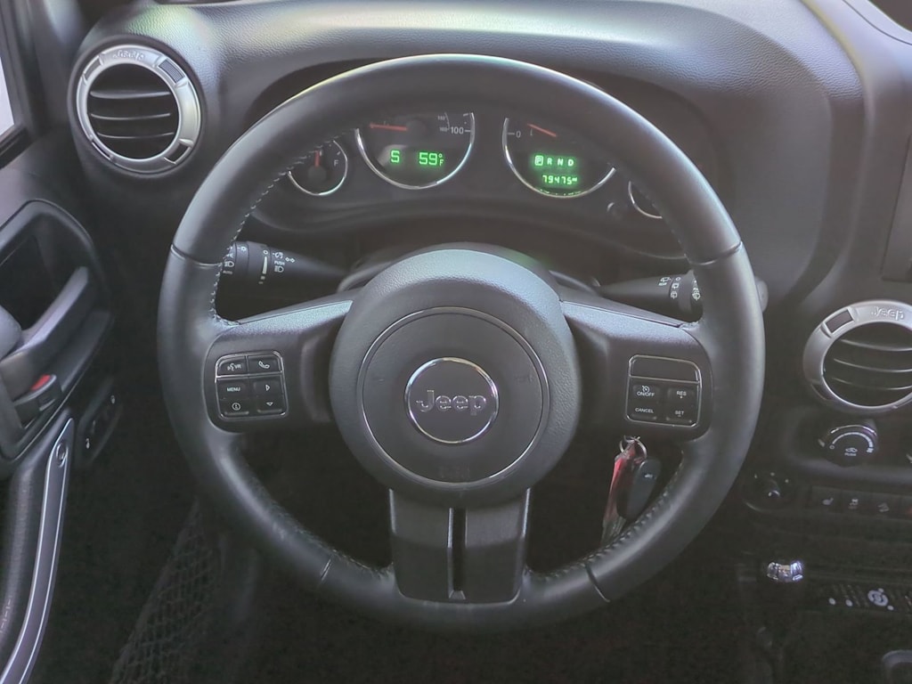 Thumbnail: 2017 Jeep Wrangler - 12
