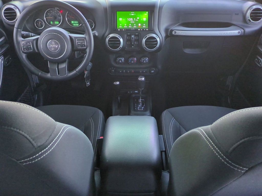 Thumbnail: 2017 Jeep Wrangler - 8