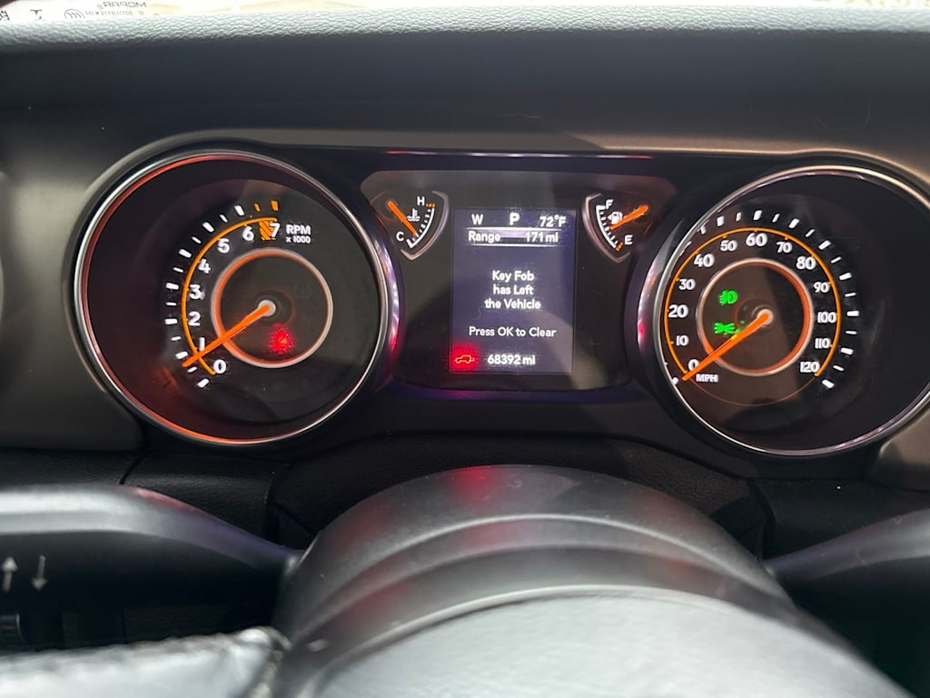 Thumbnail: 2019 Jeep Wrangler - 13