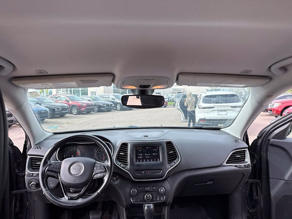 Thumbnail: 2019 Jeep Cherokee - 2
