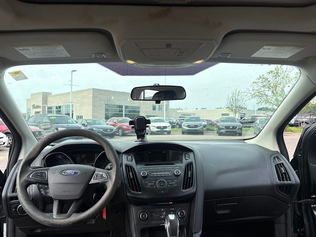 Thumbnail: 2015 Ford Focus - 2