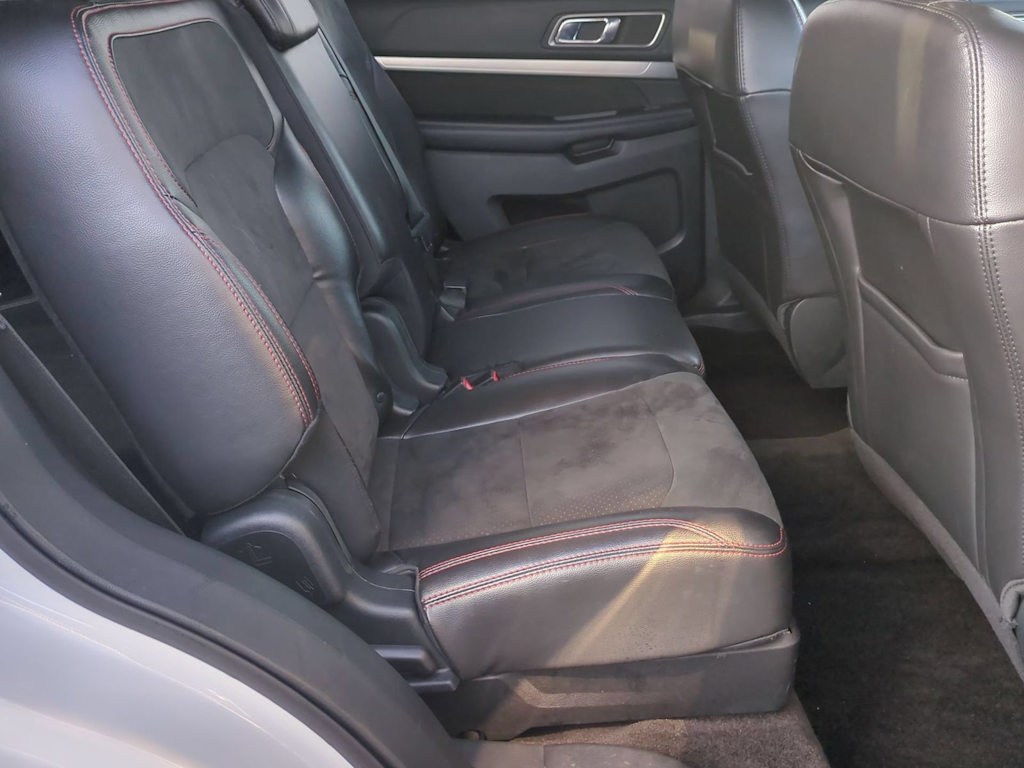 Thumbnail: 2018 Ford Explorer - 26
