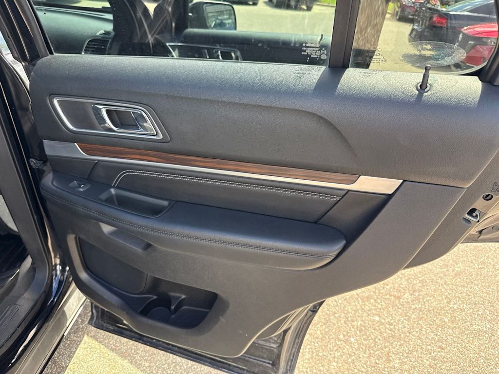 Thumbnail: 2017 Ford Explorer - 26