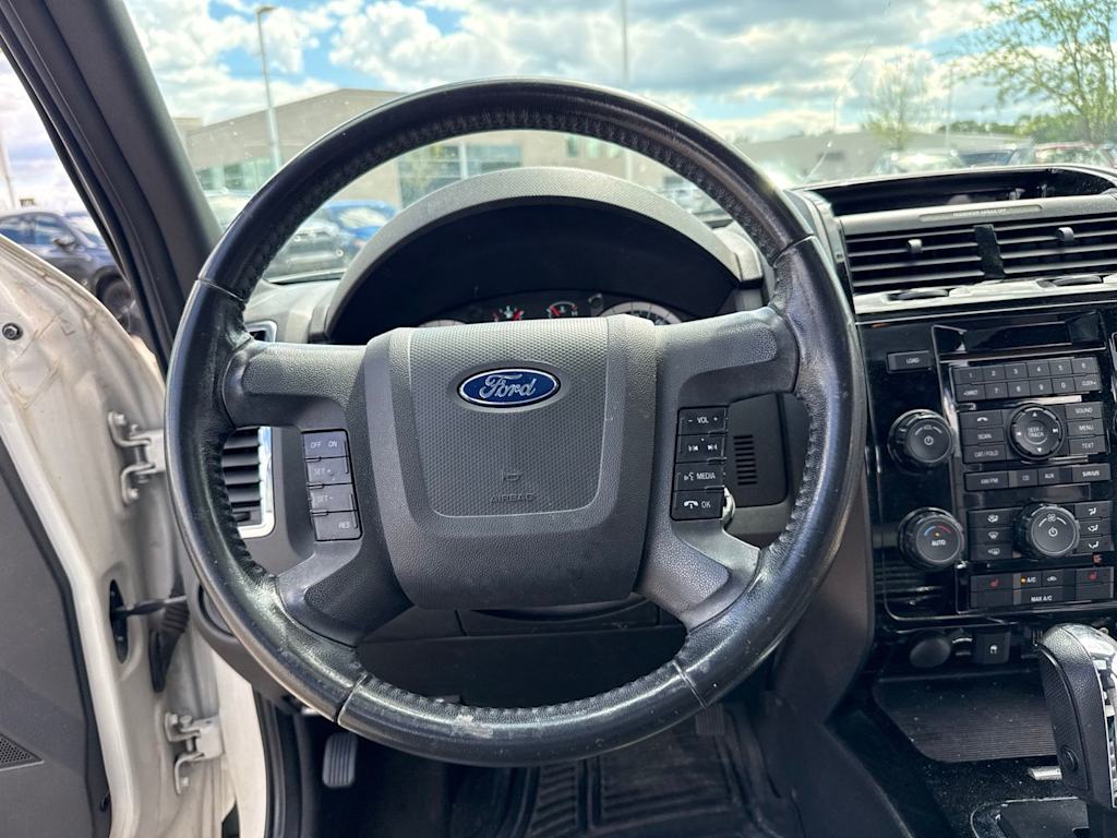 Thumbnail: 2010 Ford Escape - 8