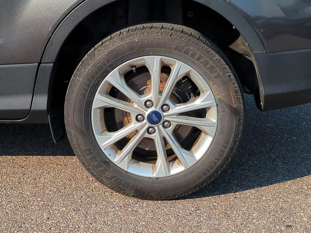 Thumbnail: 2017 Ford Escape - 8