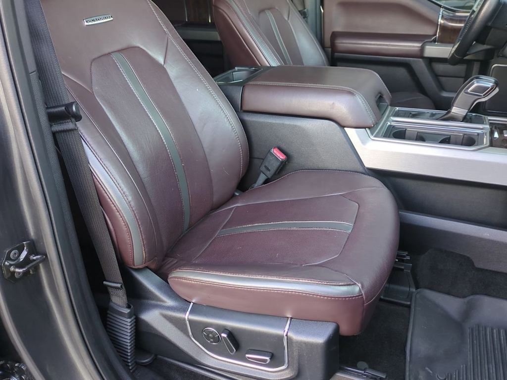 Thumbnail: 2016 Ford F-150 - 11