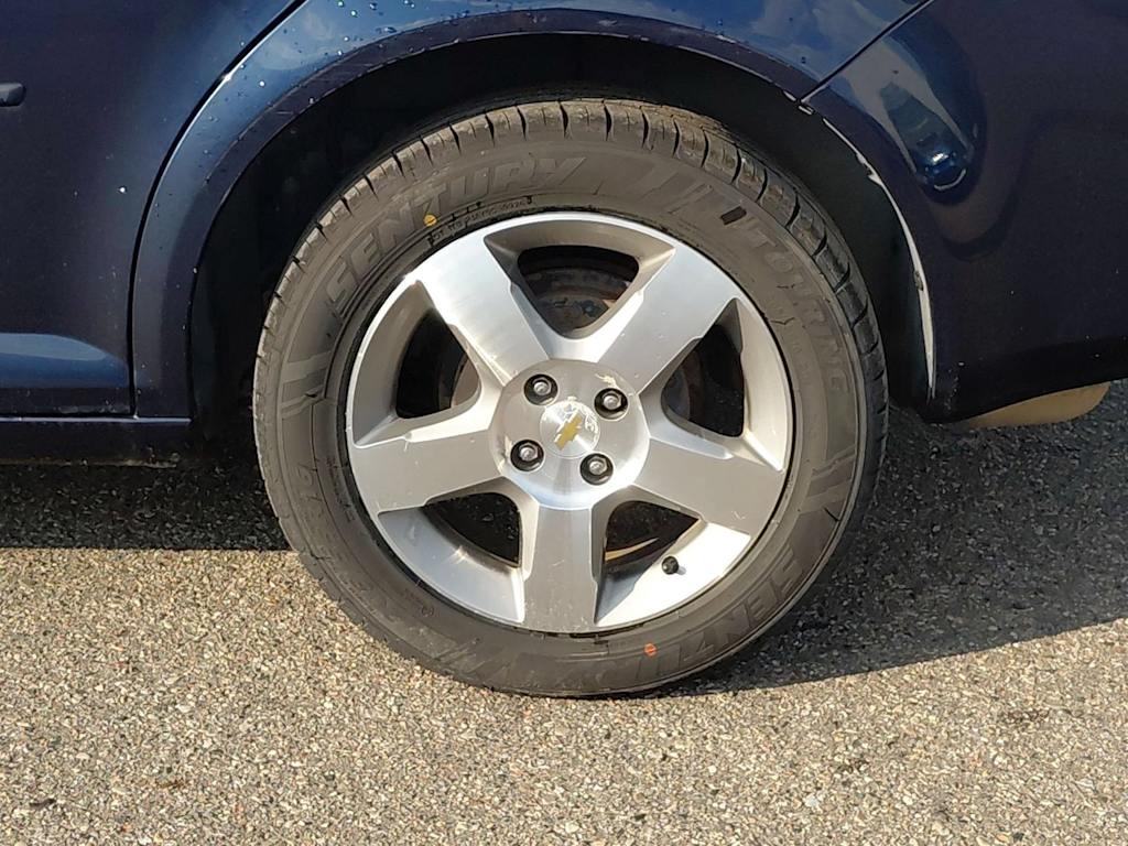Thumbnail: 2010 Chevrolet Cobalt - 8