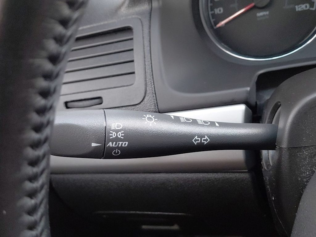 Thumbnail: 2010 Chevrolet Cobalt - 15