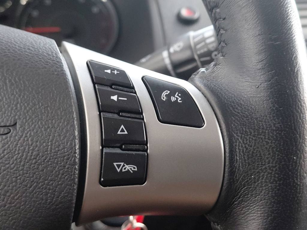 Thumbnail: 2010 Chevrolet Cobalt - 29