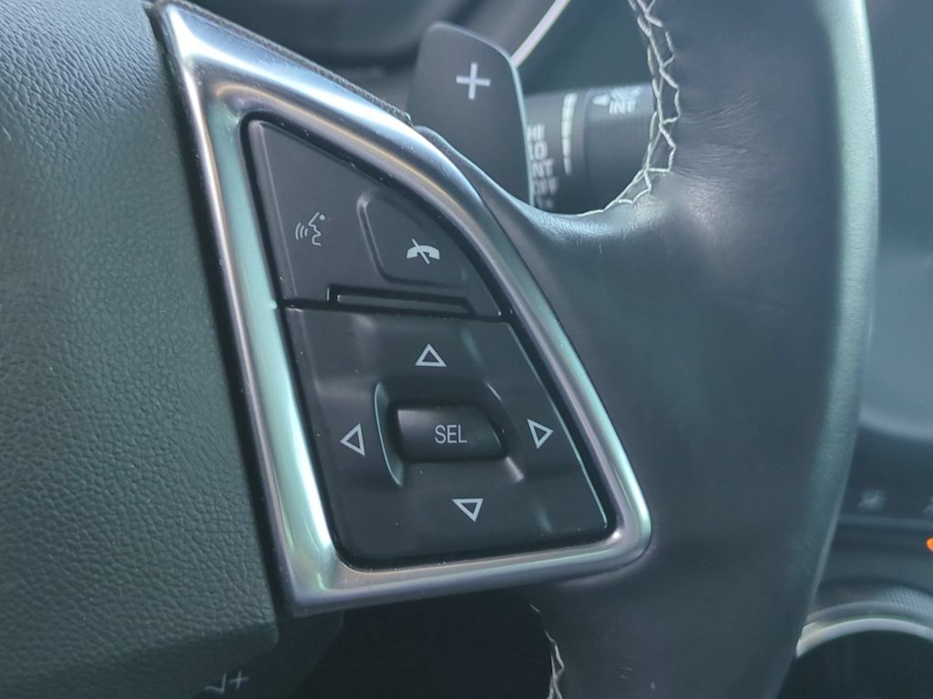 Thumbnail: 2018 Chevrolet Camaro - 29