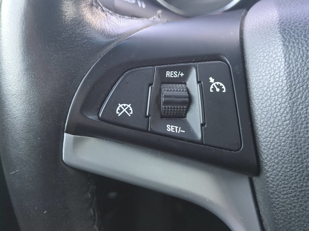Thumbnail: 2013 Chevrolet Cruze - 30