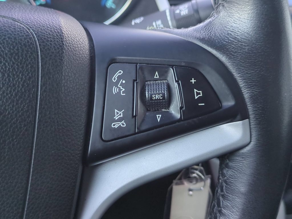 Thumbnail: 2013 Chevrolet Cruze - 31