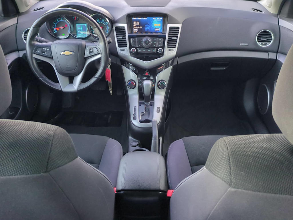 Thumbnail: 2013 Chevrolet Cruze - 9