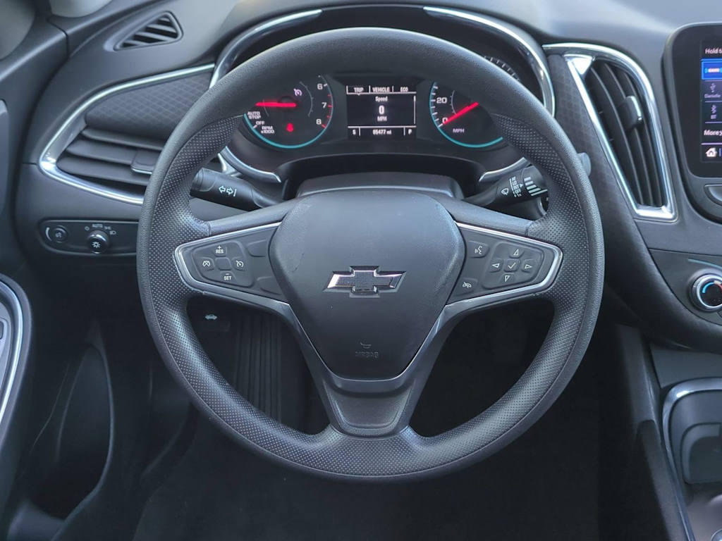 Thumbnail: 2019 Chevrolet Malibu - 13