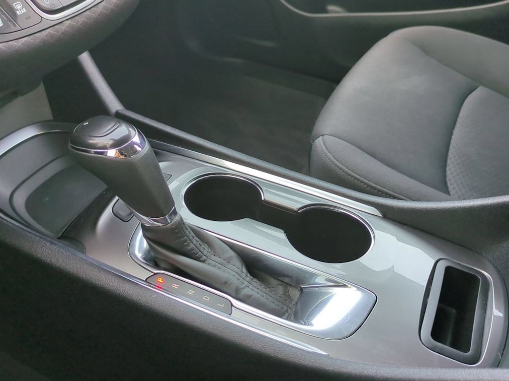 Thumbnail: 2019 Chevrolet Malibu - 15