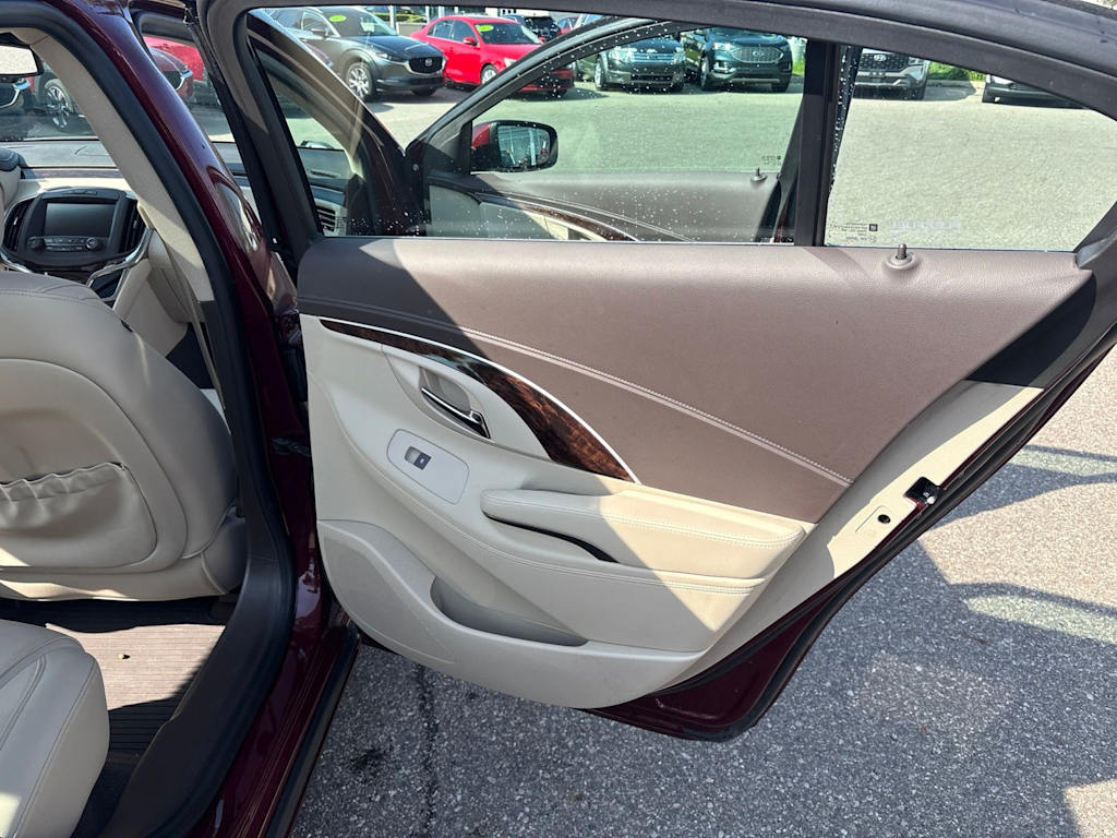 Thumbnail: 2016 Buick LaCrosse - 24