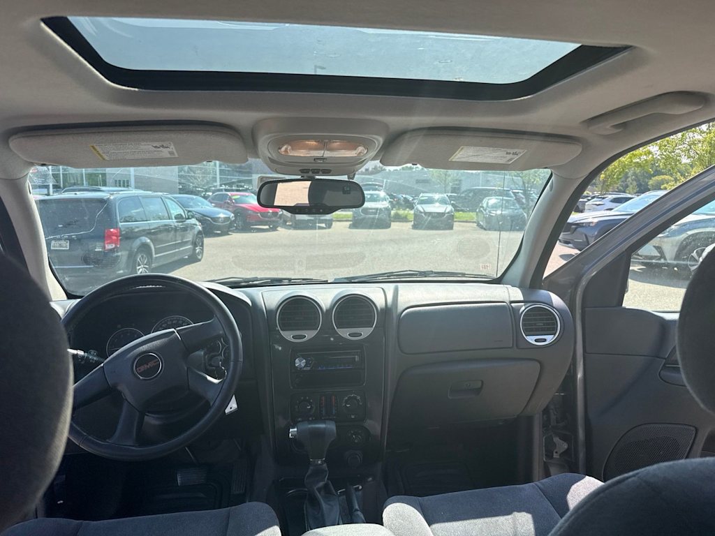 Thumbnail: 2006 GMC Envoy - 2