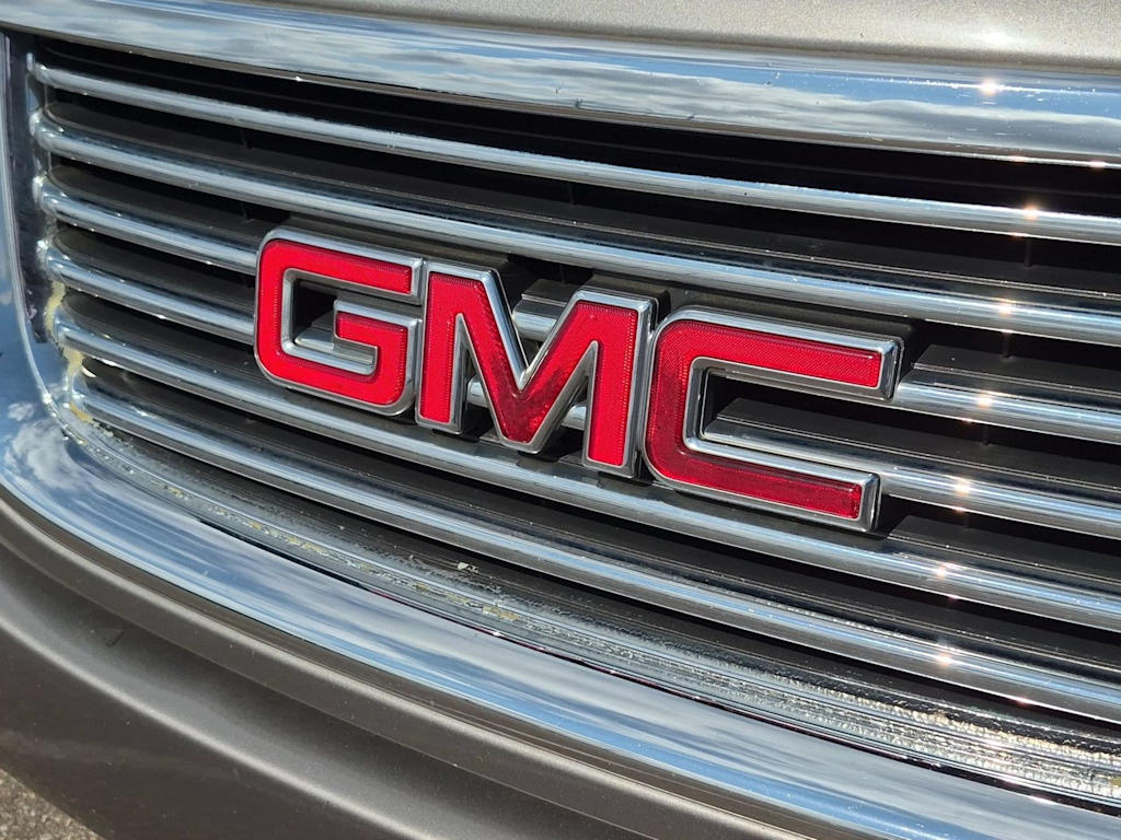 Thumbnail: 2006 GMC Envoy - 3