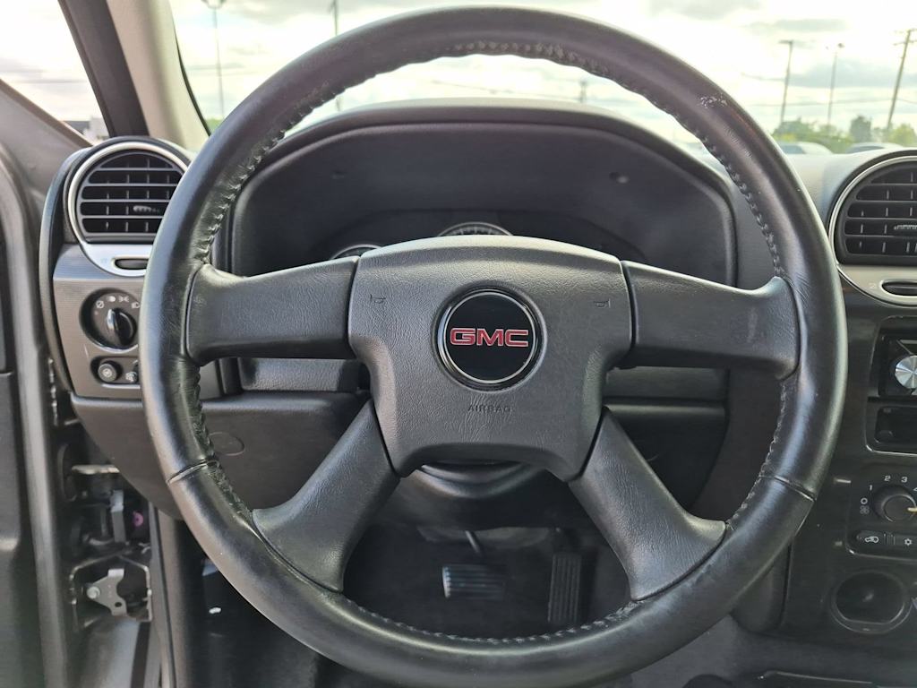 Thumbnail: 2006 GMC Envoy - 9