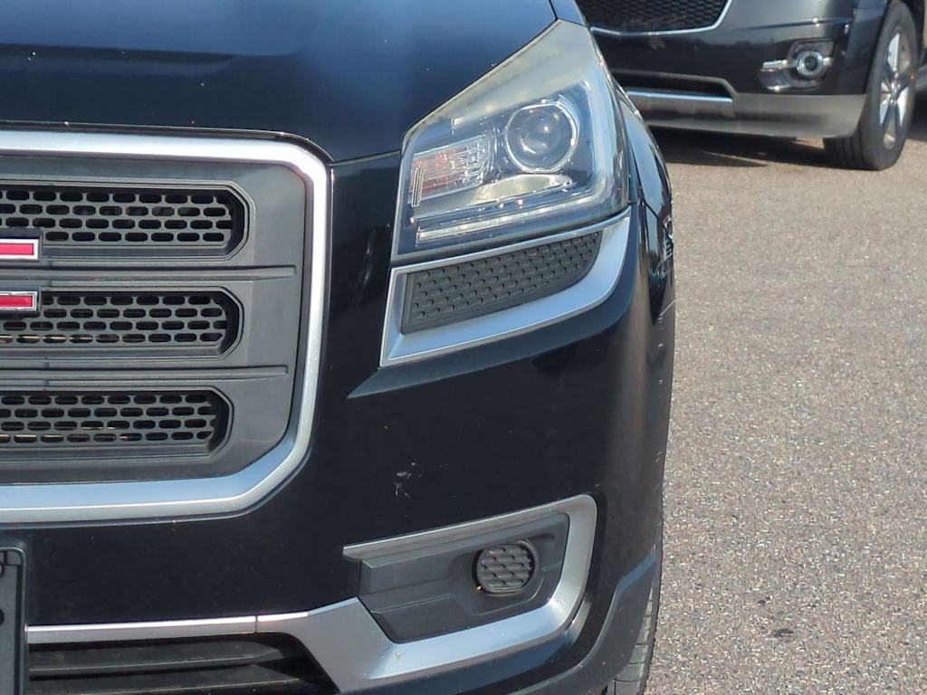 Thumbnail: 2016 GMC Acadia - 22