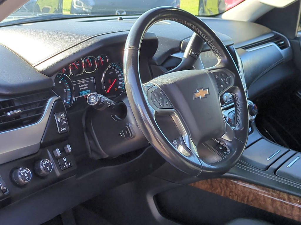 Thumbnail: 2020 Chevrolet Tahoe - 2