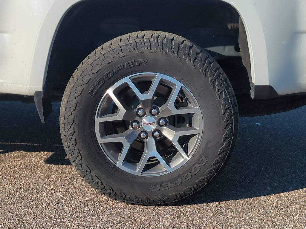 Thumbnail: 2022 GMC Canyon - 8