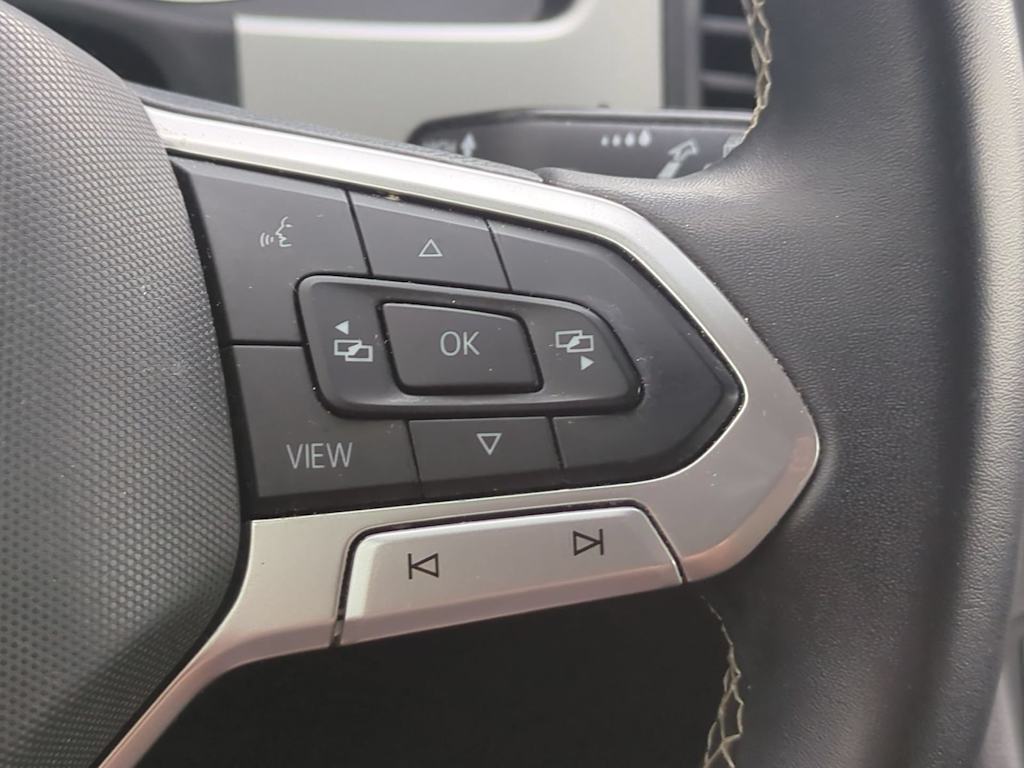 Thumbnail: 2021 Volkswagen Atlas - 31