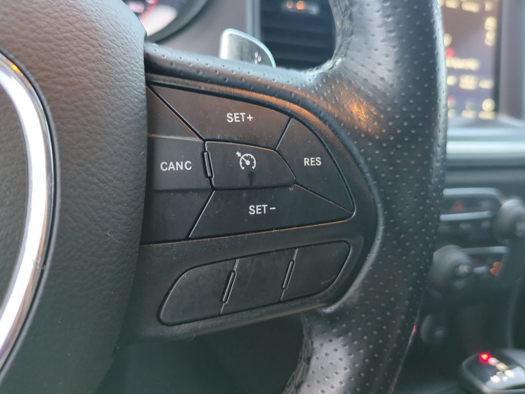 Thumbnail: 2022 Dodge Charger - 30