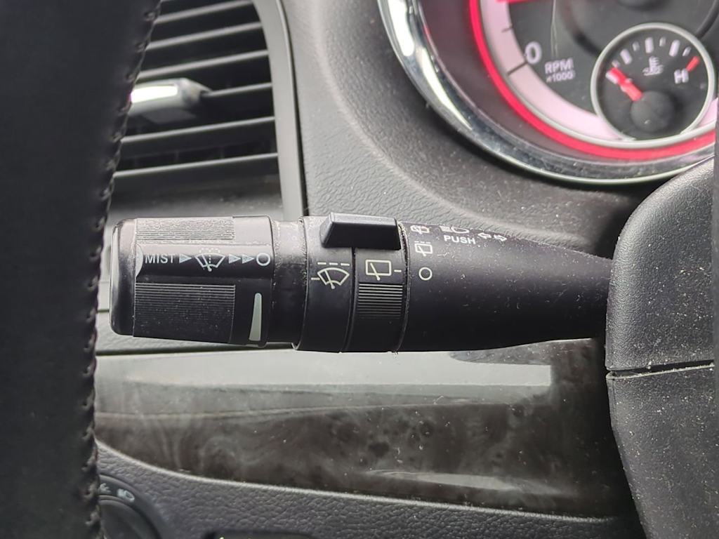 Thumbnail: 2016 Dodge Grand Caravan - 14