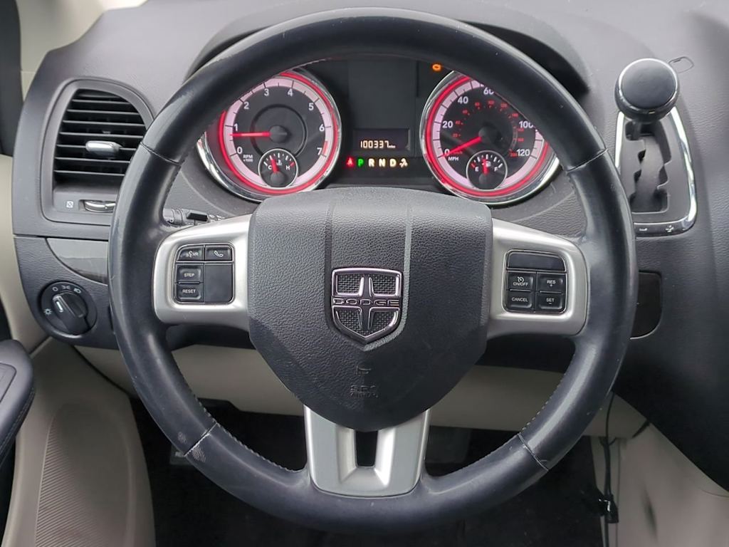 Thumbnail: 2016 Dodge Grand Caravan - 12