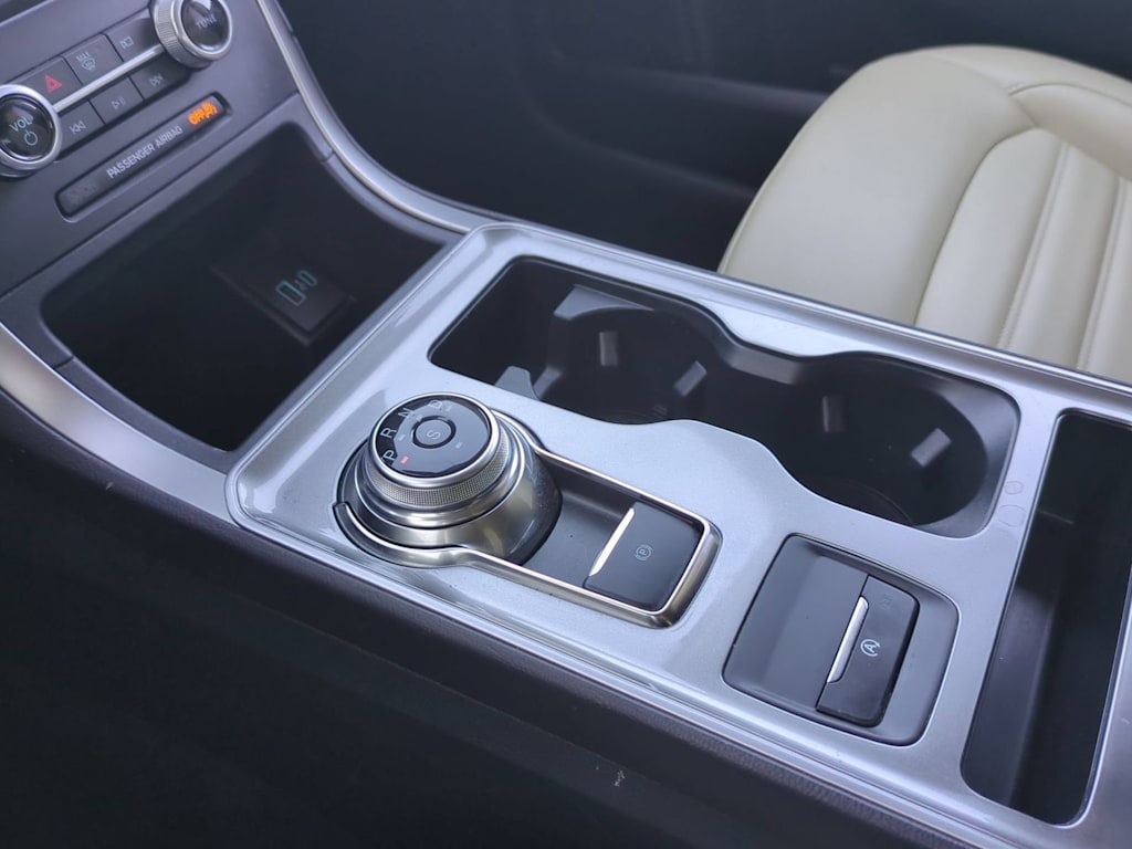 Thumbnail: 2023 Ford Edge - 38