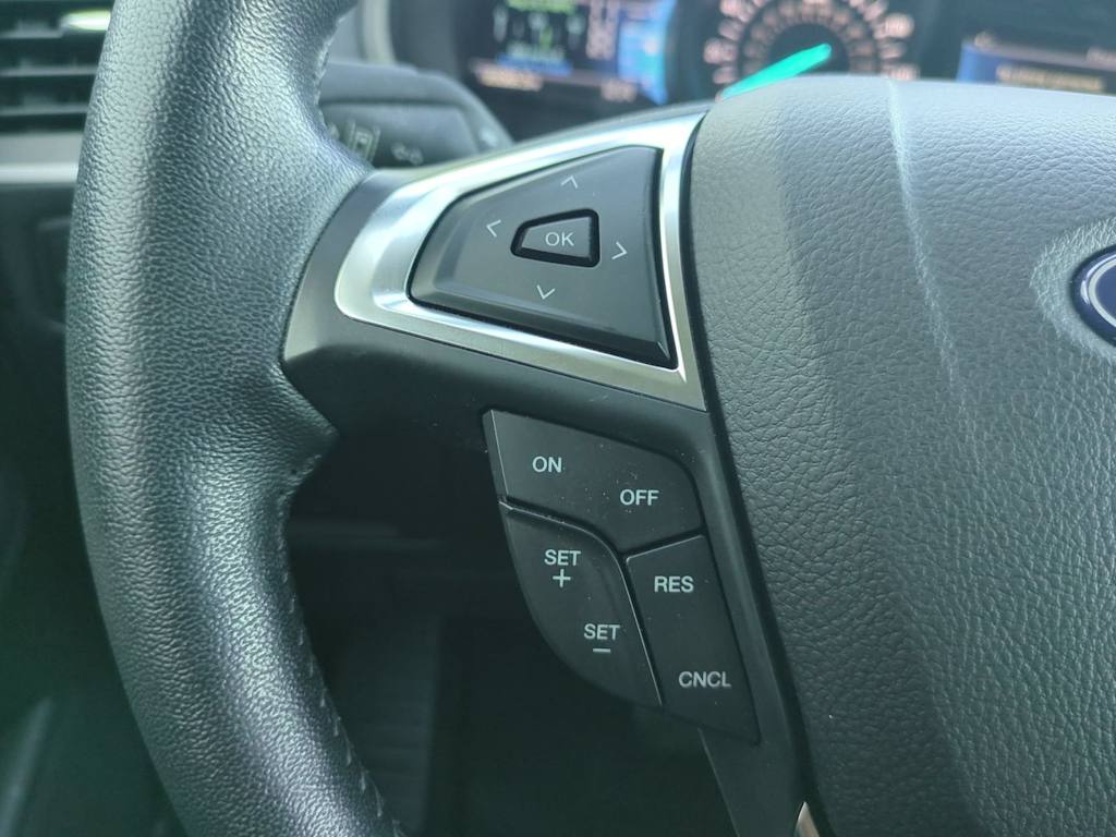 Thumbnail: 2023 Ford Edge - 33