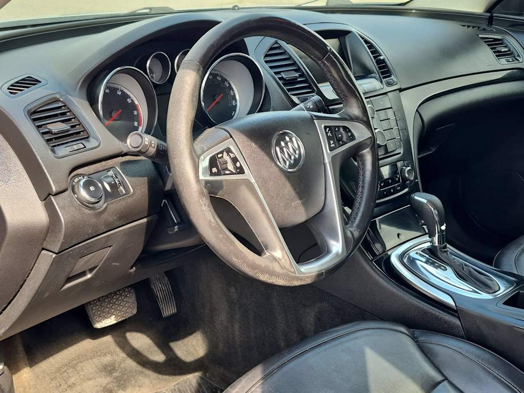 Thumbnail: 2013 Buick Regal - 2