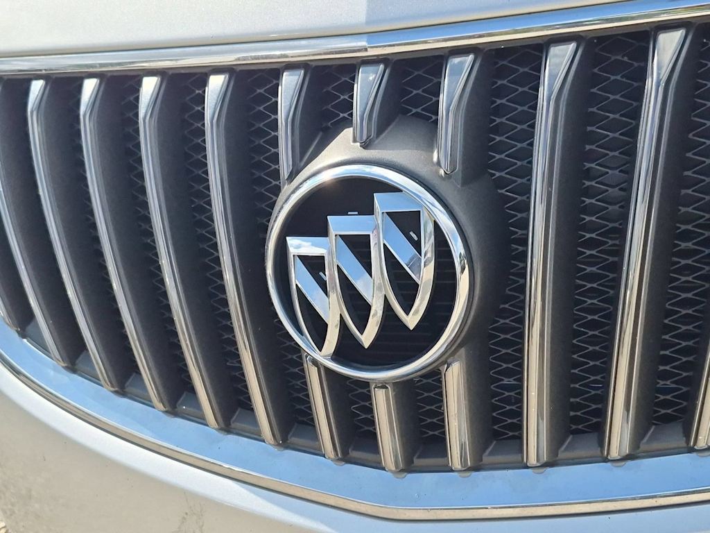 Thumbnail: 2013 Buick Regal - 4