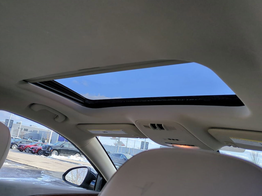 Thumbnail: 2016 Buick Regal - 27