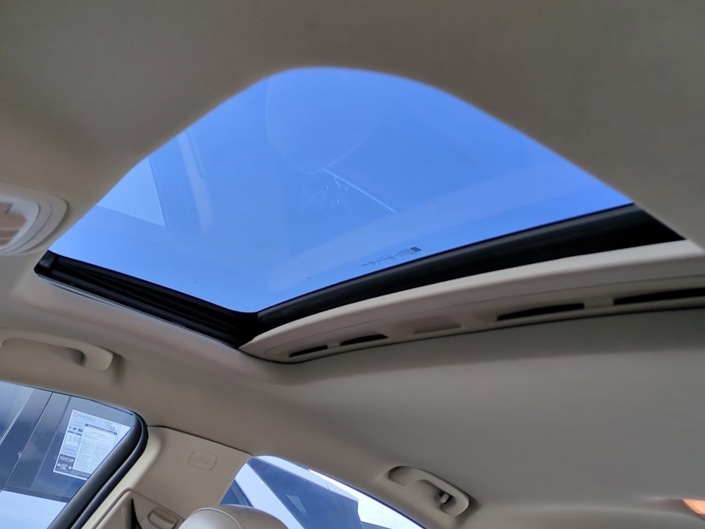 Thumbnail: 2016 Buick Regal - 25