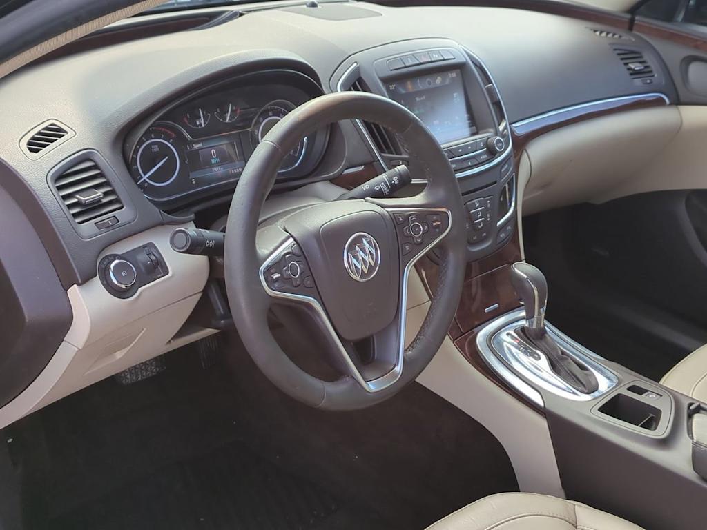 Thumbnail: 2016 Buick Regal - 2