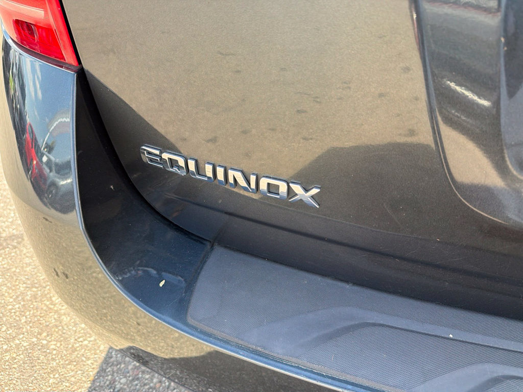 Thumbnail: 2017 Chevrolet Equinox - 20