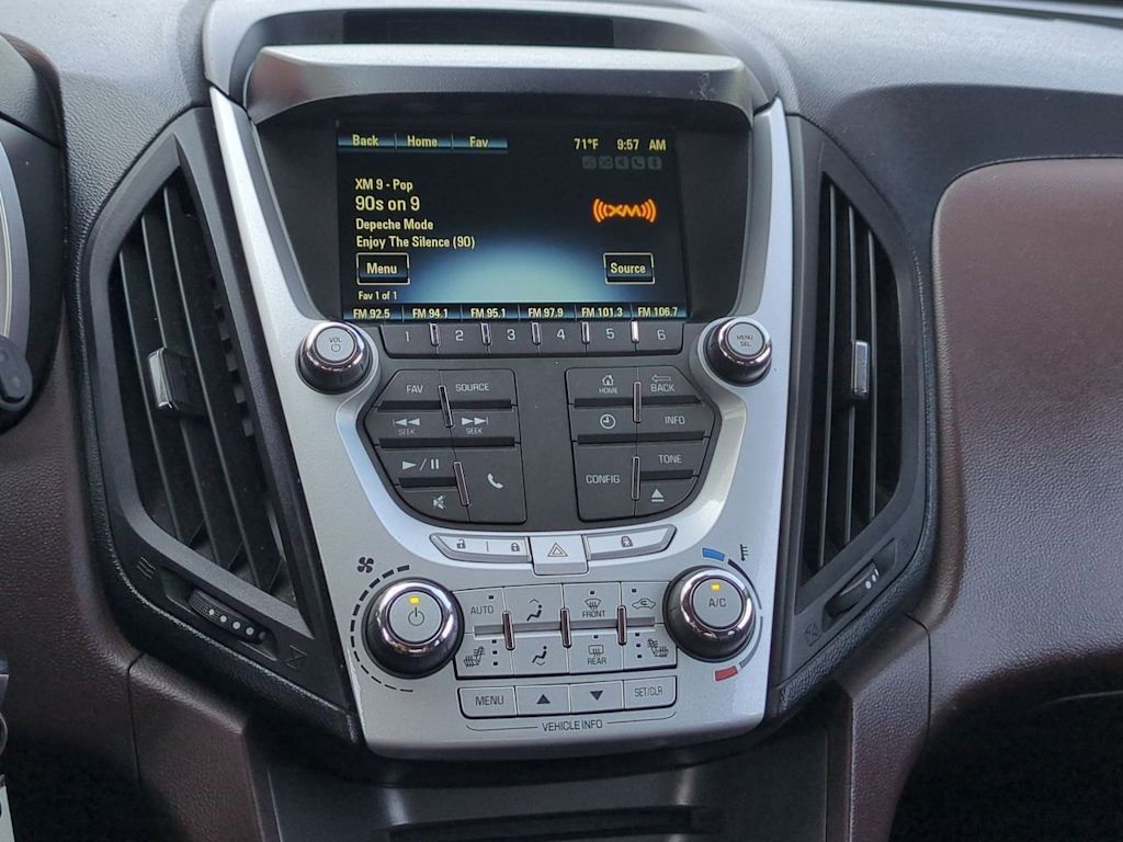 Thumbnail: 2014 Chevrolet Equinox - 31