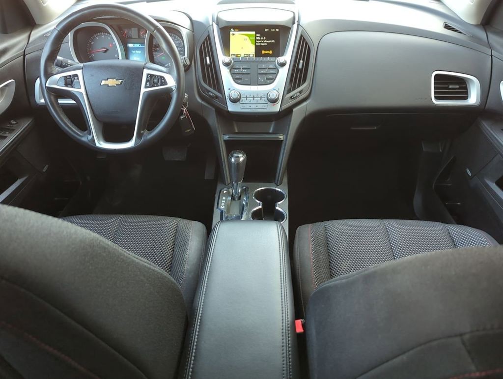 2016 Chevrolet Equinox LT 9