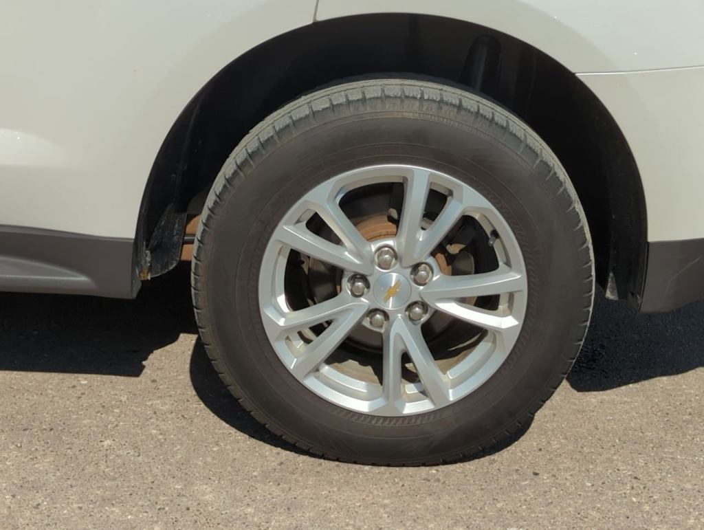 2016 Chevrolet Equinox LT 8