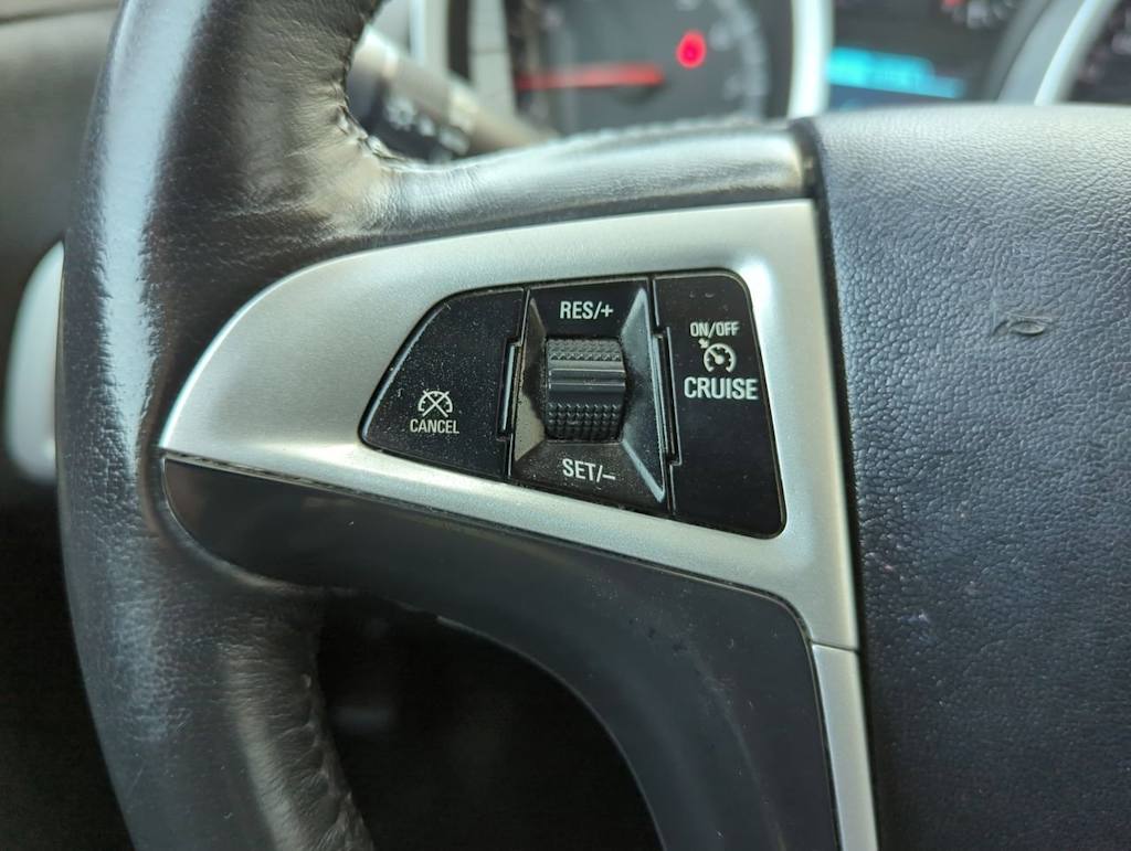 2016 Chevrolet Equinox LT 29