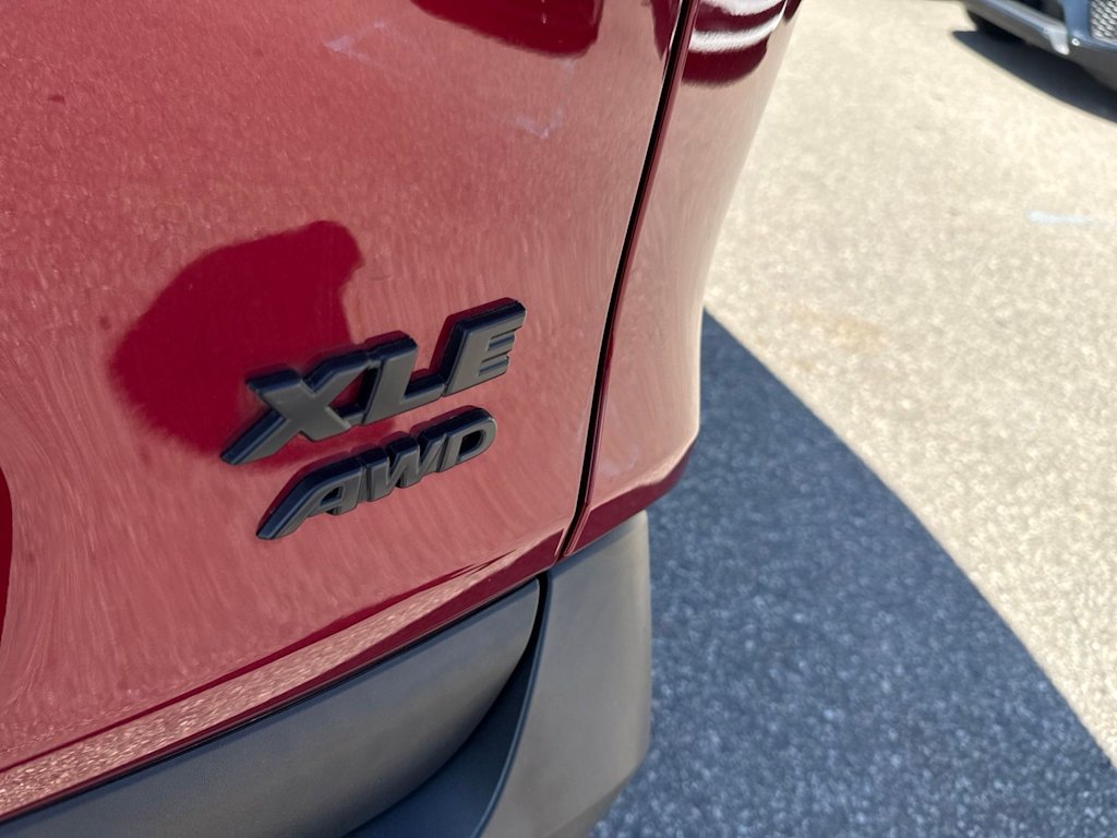 Thumbnail: 2023 Toyota RAV4 - 7