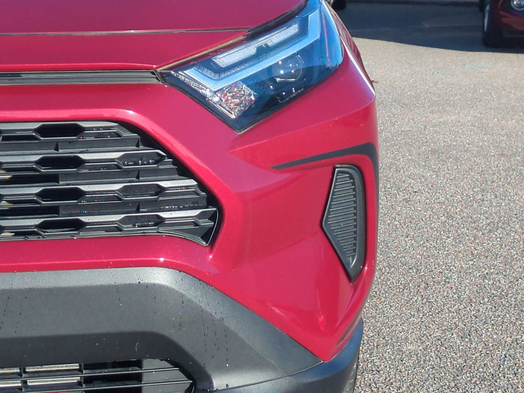 Thumbnail: 2023 Toyota RAV4 - 23