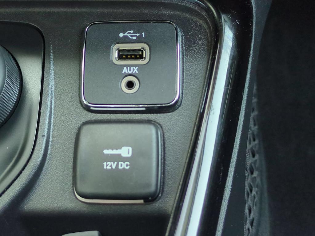 Thumbnail: 2020 Jeep Compass - 32