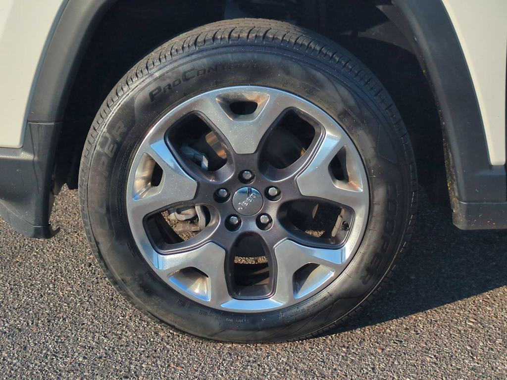 Thumbnail: 2020 Jeep Compass - 8