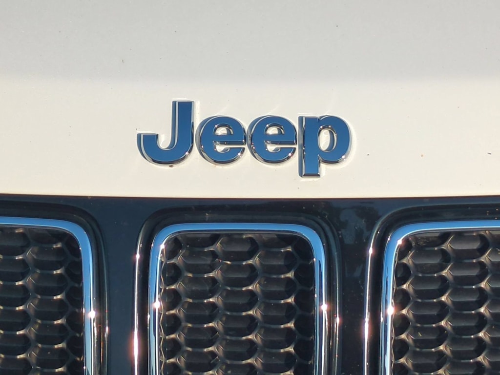 Thumbnail: 2020 Jeep Compass - 7