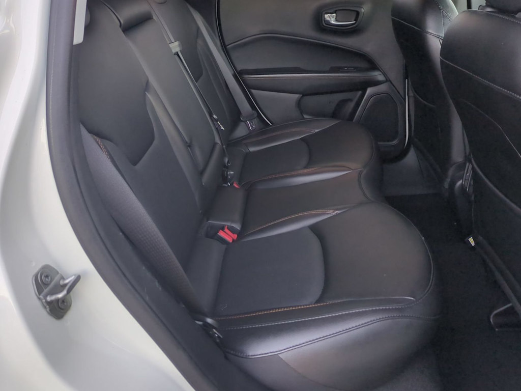 Thumbnail: 2020 Jeep Compass - 26
