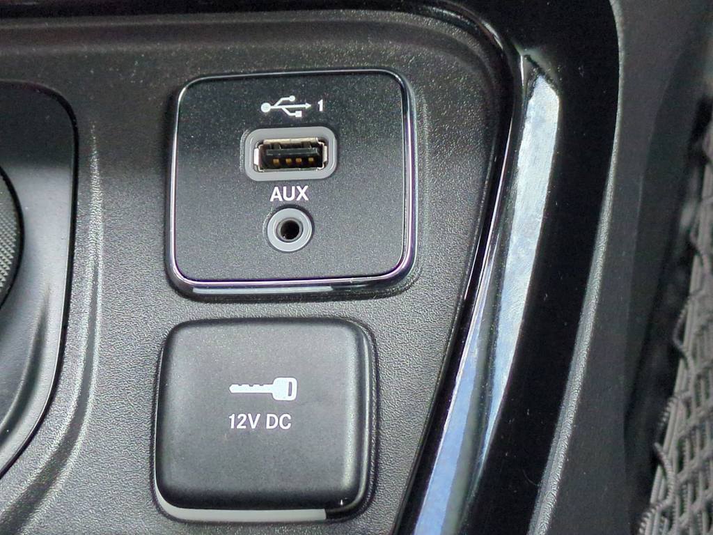 Thumbnail: 2019 Jeep Compass - 33